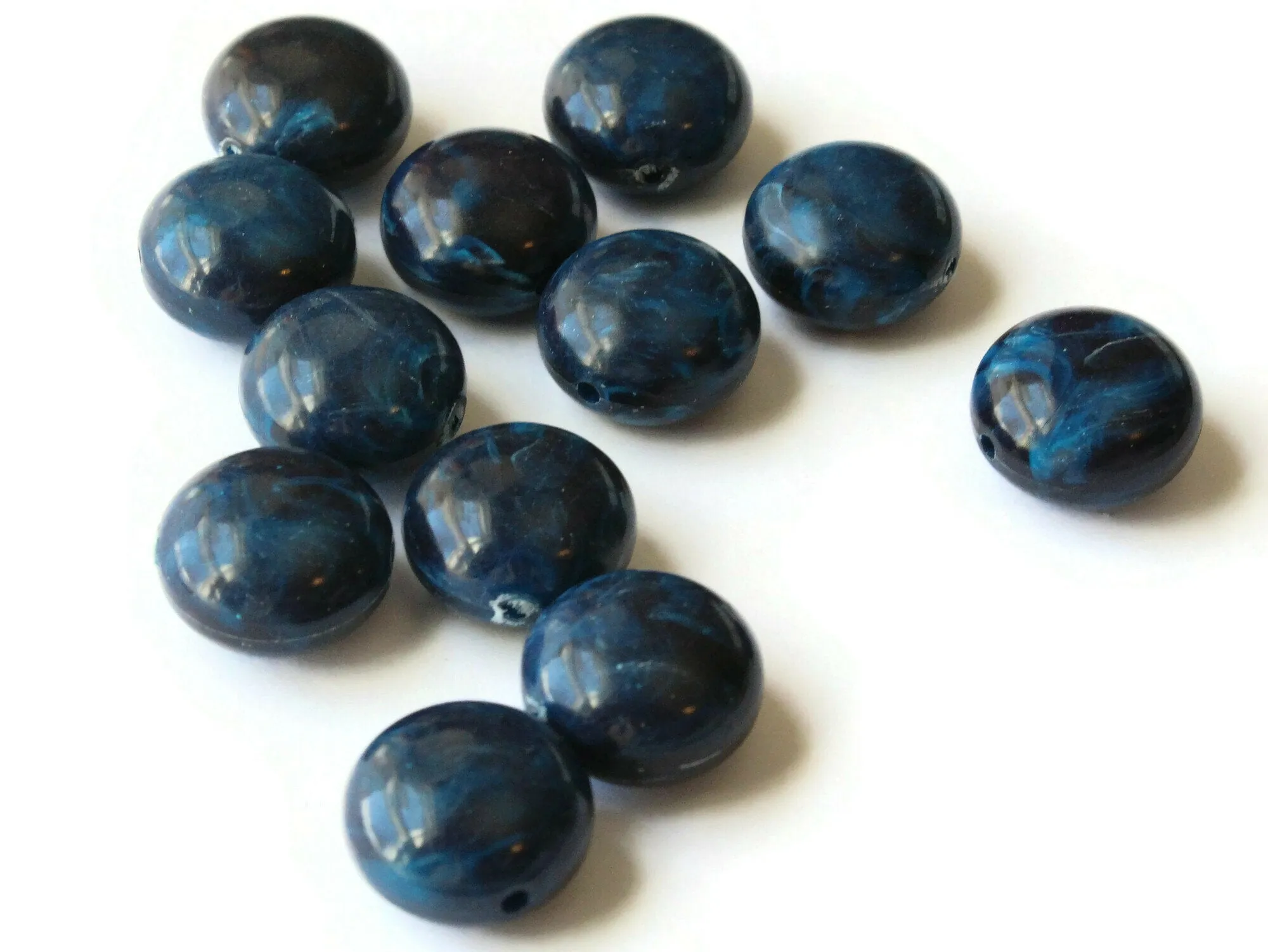 12 18mm Blue Vintage Plastic Puffed Coin Beads