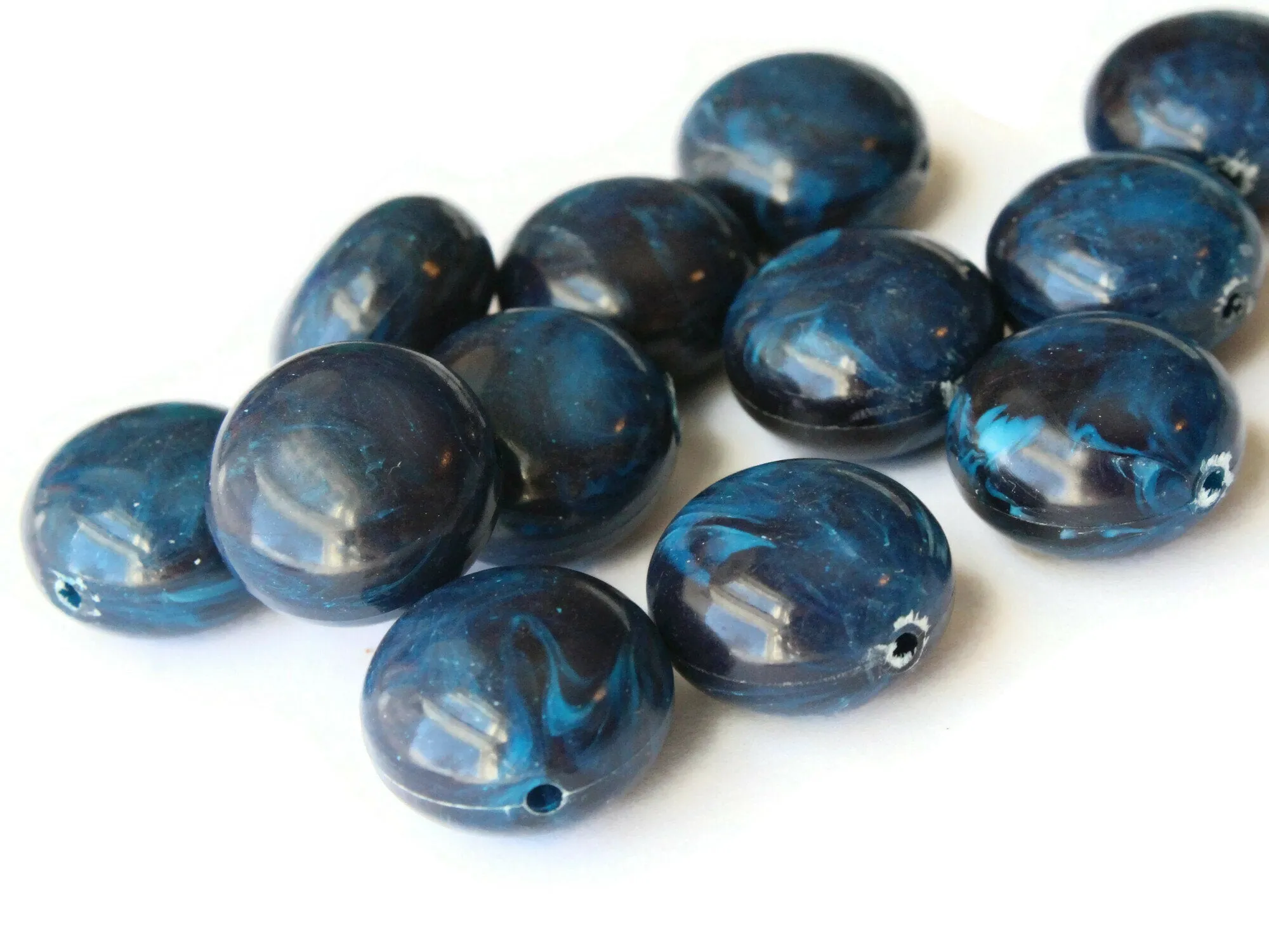 12 18mm Blue Vintage Plastic Puffed Coin Beads